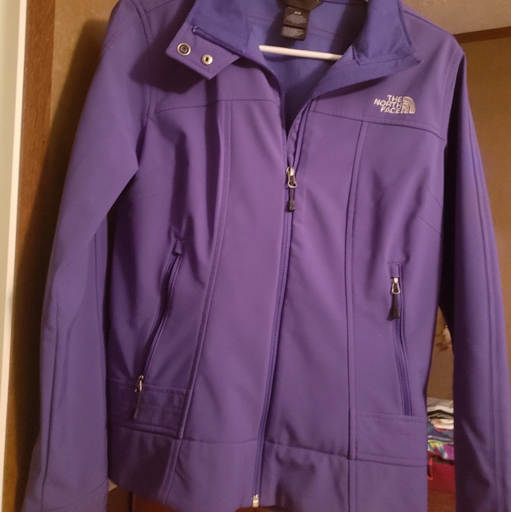 The North Face jacket. BLACK FRIDAY PRICE